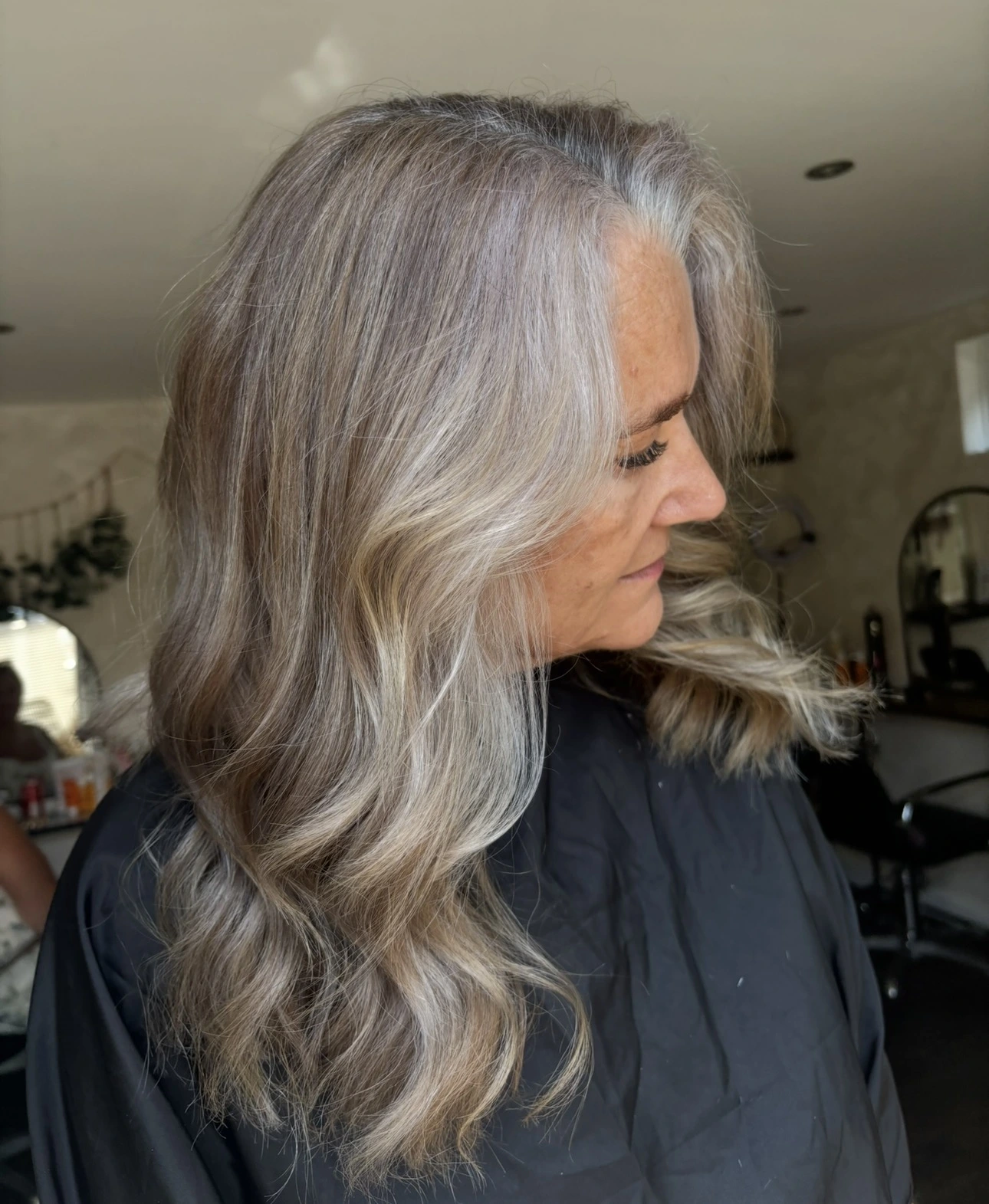 Soft dimensional grey blending result with natural silver tones