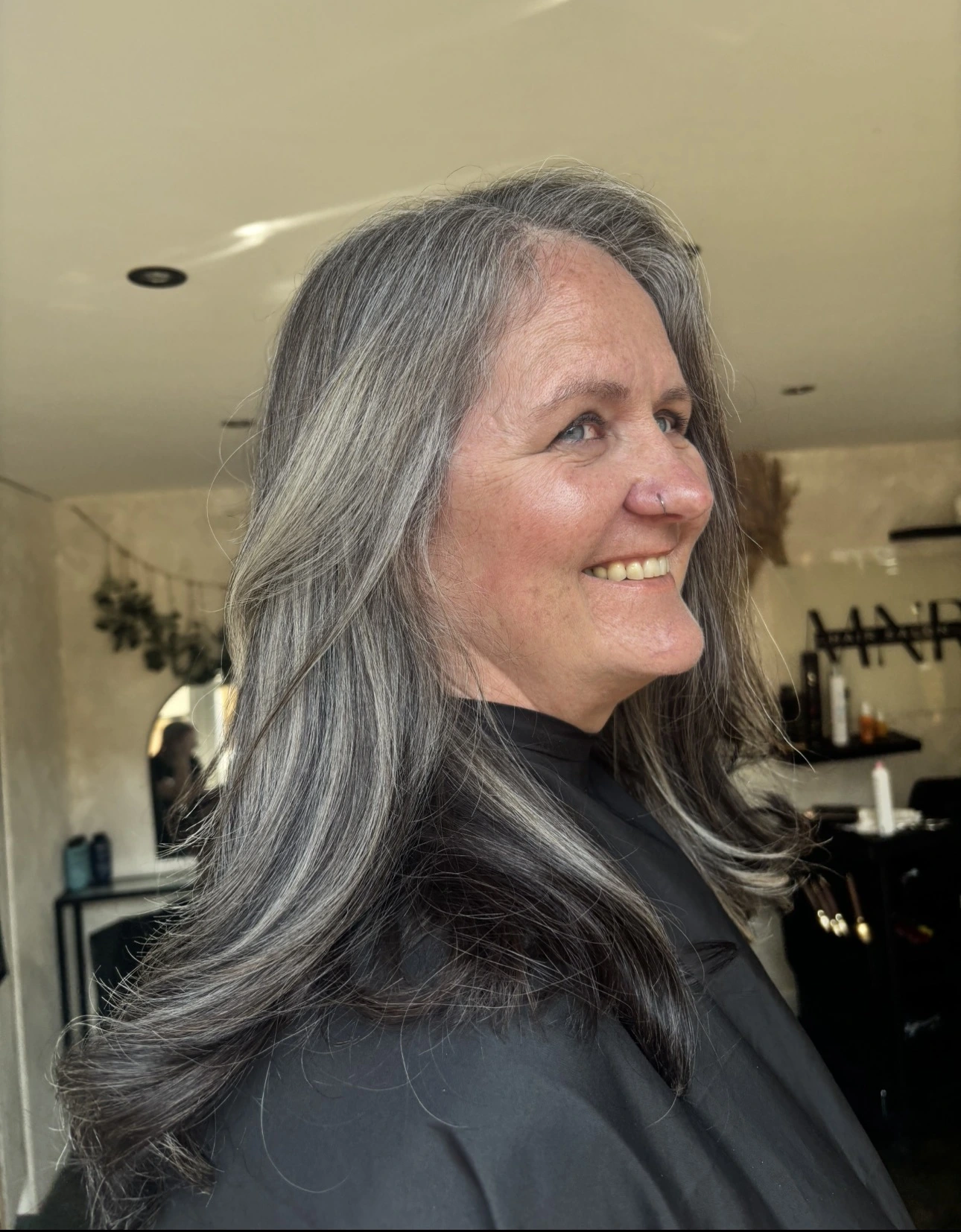 After specialist grey blending with polished dimensional silver colour