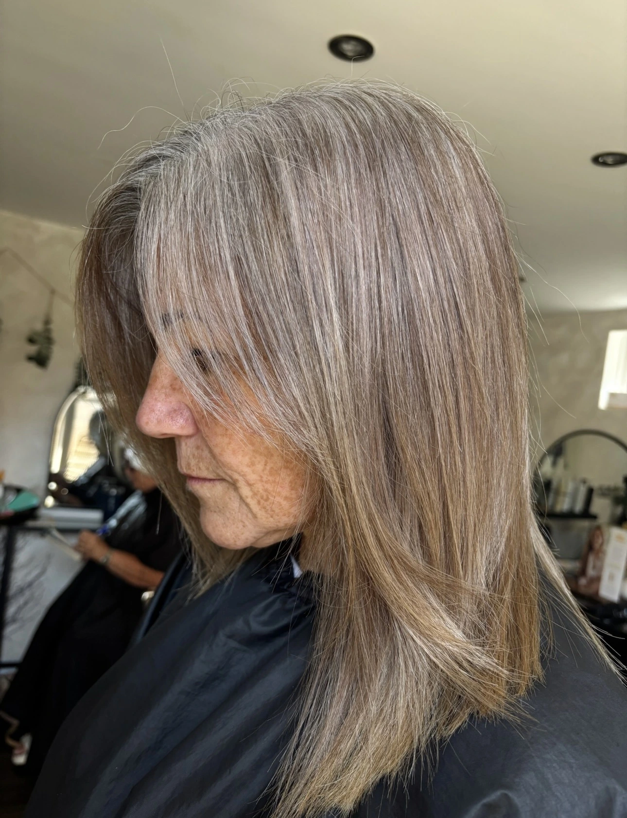 After grey blending with a soft, dimensional silver finish